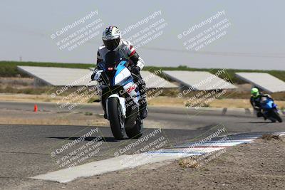 media/Sep-01-2025-Lets Ride (Mon) [[4370d11284]]/B Group/1220pm (Wheelie Bump)/